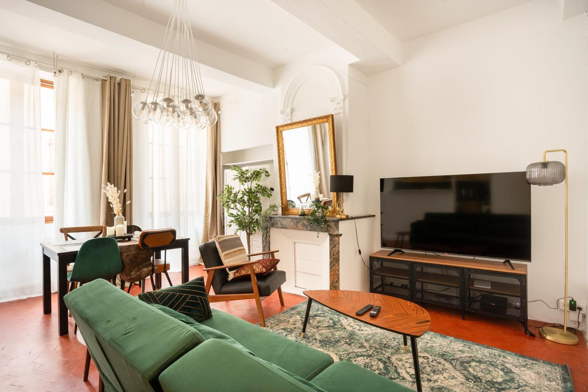 Appartement La Vaca T3 Standing Climatisation Wifi Netflix Coeur Historique